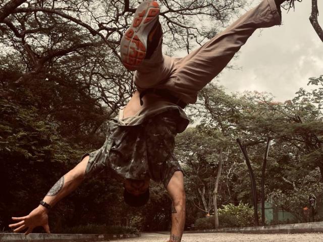 CamiloAndreus - Sexe cam en vivo - 18640798