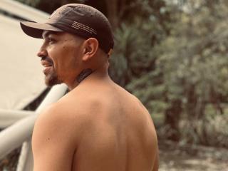 CamiloAndreus - Live sex cam - 18640858