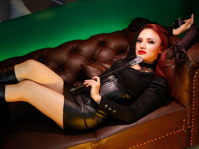 ChanelOberlin - Live sexe cam - 18647010