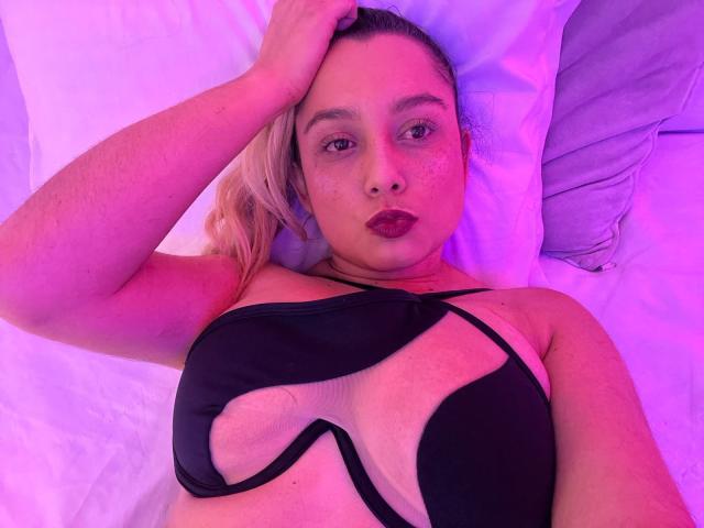 AmayaJhons - Live Sex Cam - 18647282