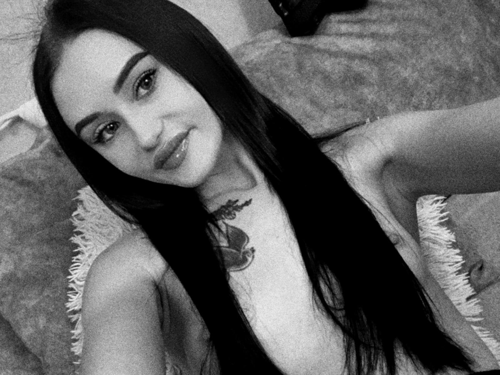 NikaPosh - Live porn &amp; sex cam - 18650154