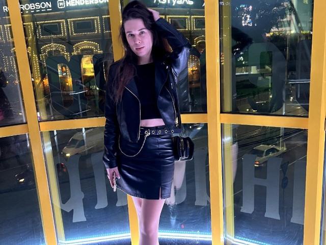 KiraRobberts - Live sex cam - 18654622