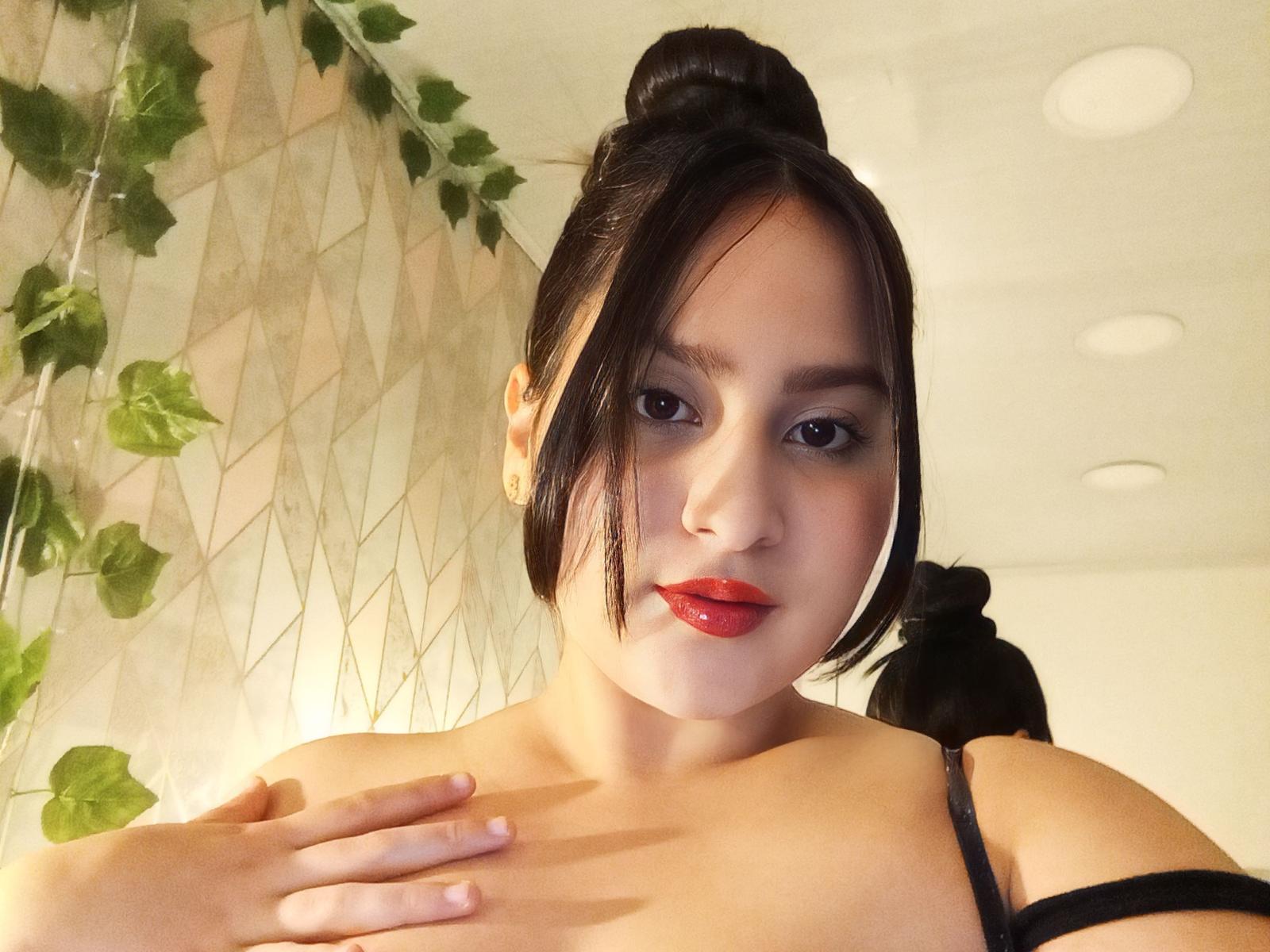 AbbyLorena - Live Sex Cam - 18660246