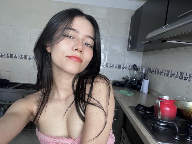 DeisyWest - Live porn &amp; sex cam - 18667378