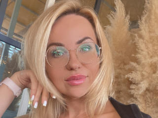 LeilaDwight - Live sex cam - 18667506