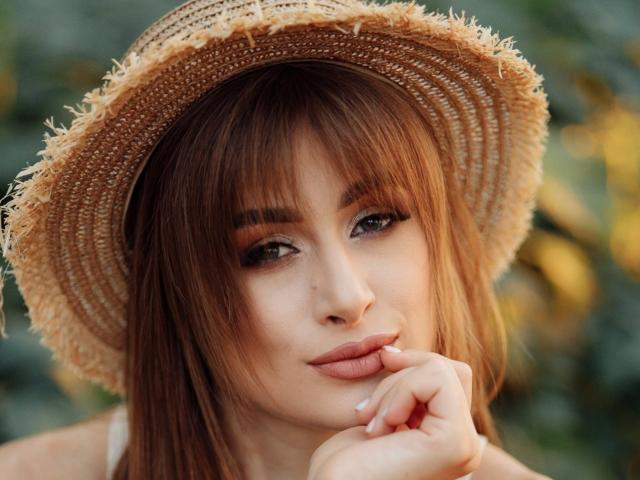 HillyIsabel - Live sex cam - 18670342