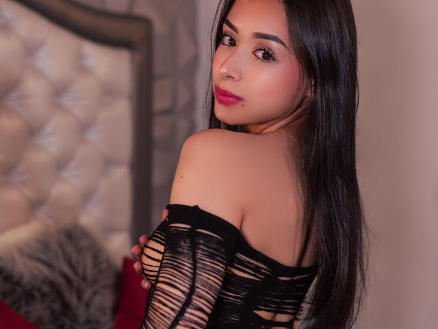 AntonellaaRossy - Live sexe cam - 18680790