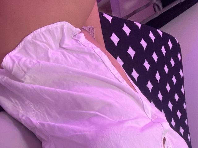 AmayaJhons - Live Sex Cam - 18689178