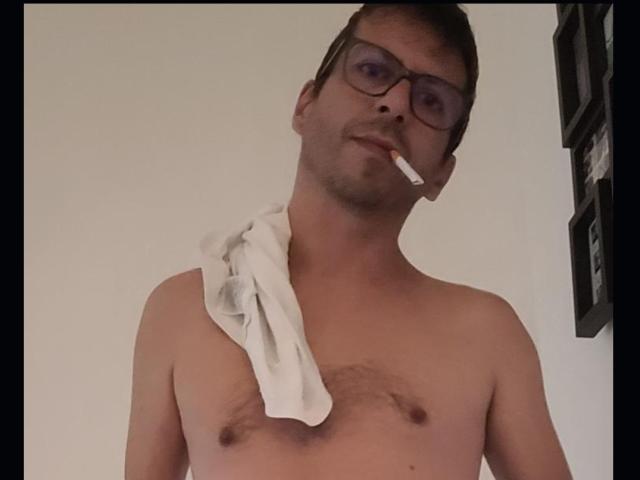 Oli69 - Live porn &amp; sex cam - 18689962