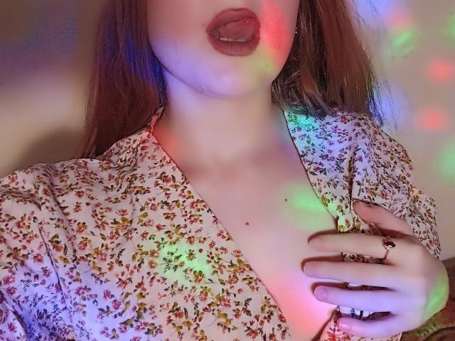 KariMillie - Live sex cam - 18692630