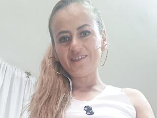 Maghenta - Live sex cam - 18694210