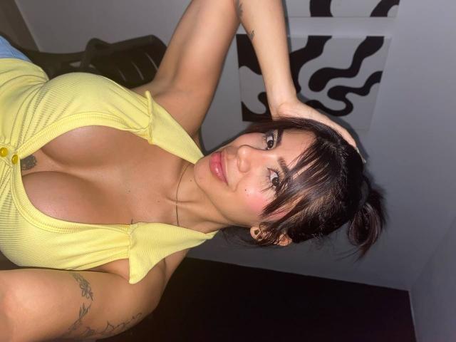 NikolRyder - Live porn &amp; sex cam - 18696602