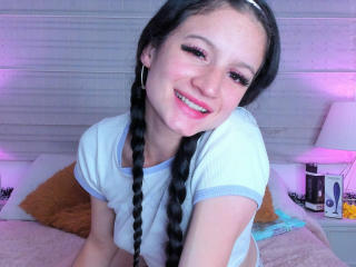 AdelaineBest - Sexe cam en vivo - 18697270
