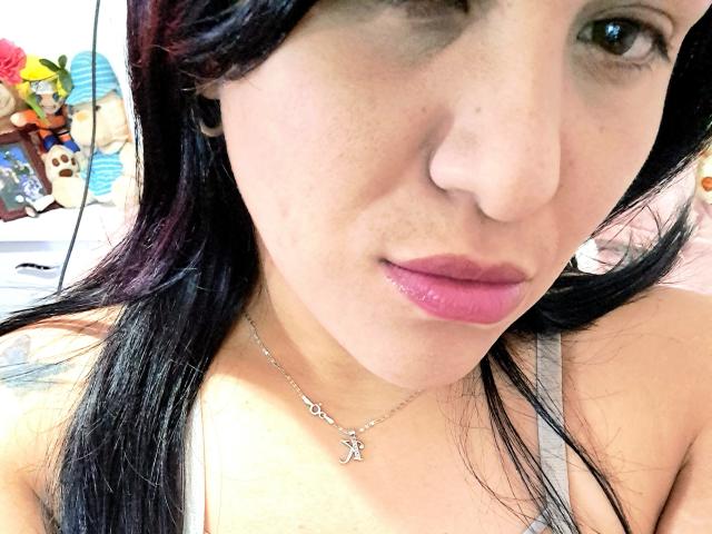 VivianaThomson - Live porn &amp; sex cam - 18698438