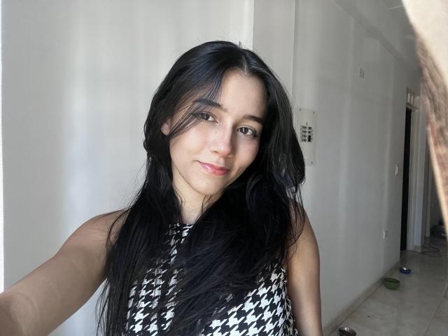 DeisyWest - Live sex cam - 18699698