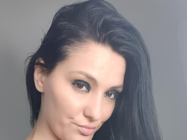 JoliDanielle - Camera khiêu dâm &amp; quyến rũ trực tiếp - 18700674