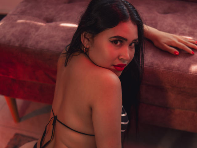 OliviGrace - Live sexe cam - 18702302