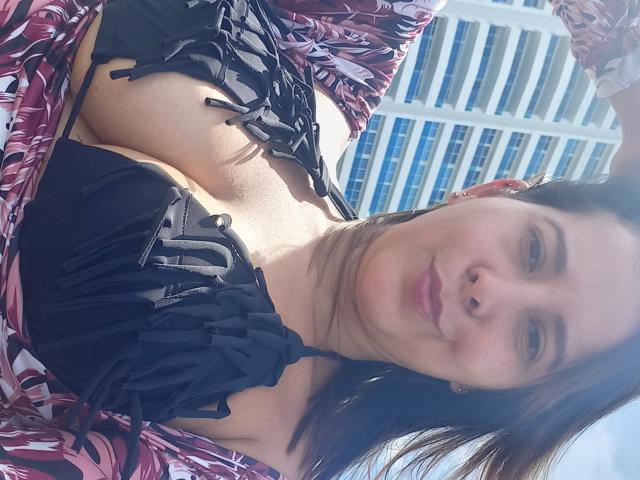 SaritaVelez - Live sex cam - 18708834