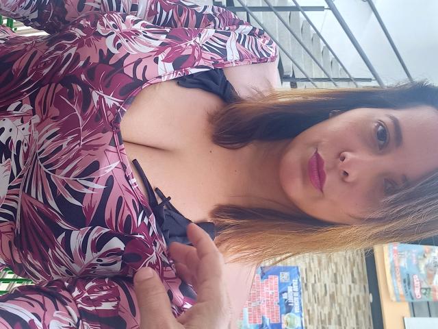 SaritaVelez - Live Sex Cam - 18708890