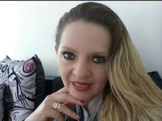 CharllotteGrey - Sexe cam en vivo - 18717570