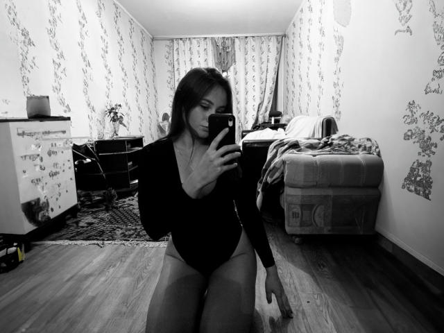 JennaShine - Live sex cam - 18724654