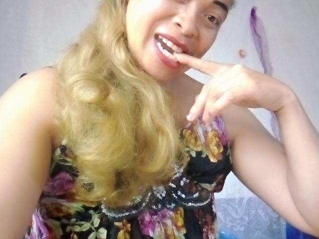 Rahel69 - Sexe cam en vivo - 18725414