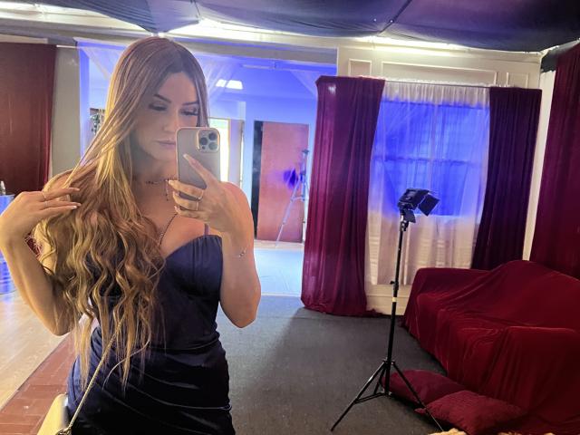 MissAry - сексуальная веб-камера в реальном времени - 18729438