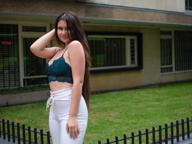 AbbyyCollins - Live sex cam - 18730438
