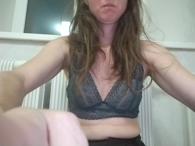 KissBiancaLove - Live sex cam - 18738702