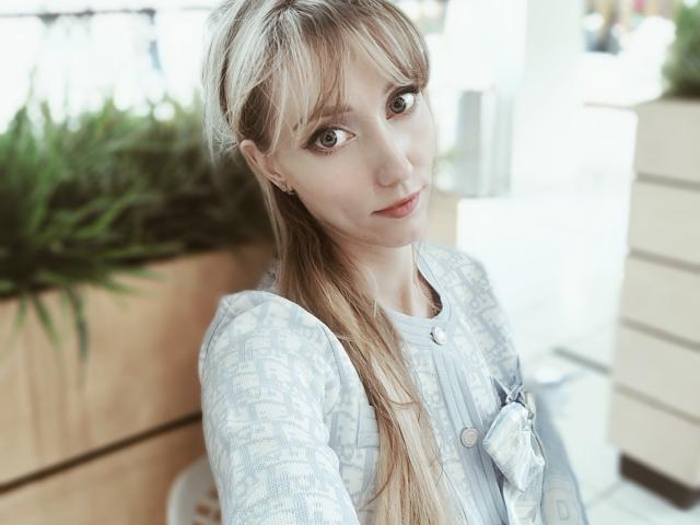 SweetyPretty - Live porn &amp; sex cam - 18739354