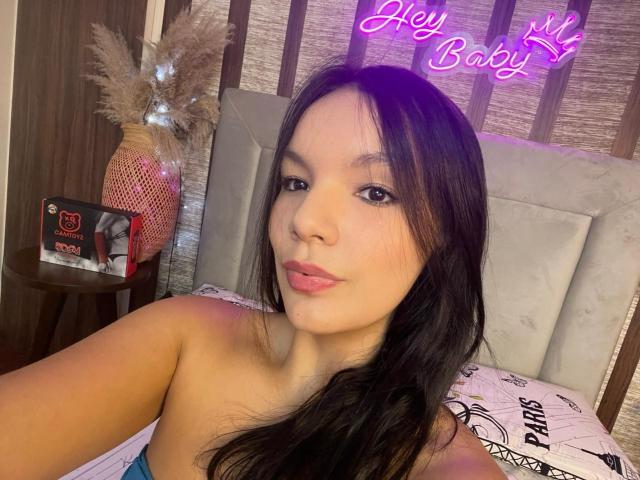 AlondraWm - Live porn &amp; sex cam - 18744490