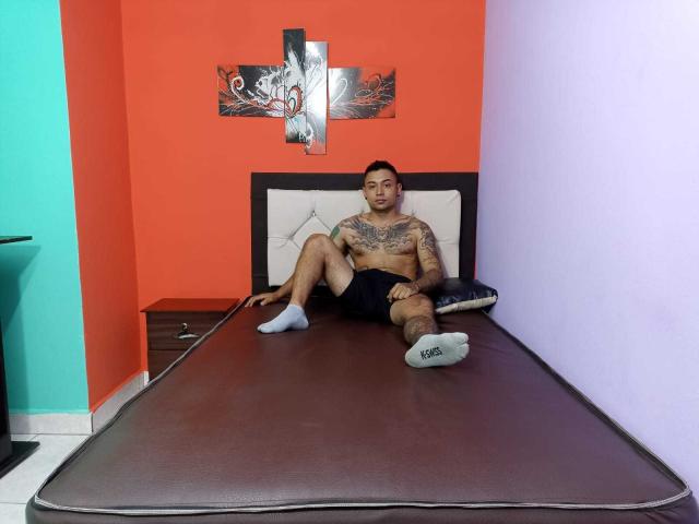 Zanderth - Live porn &amp; sex cam - 18746158