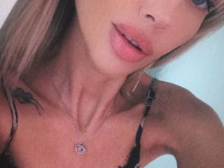 OxXanna - Live Sex Cam - 18752786