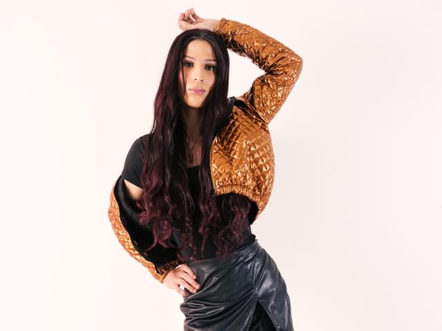 SupraForge - Live sexe cam - 18760474