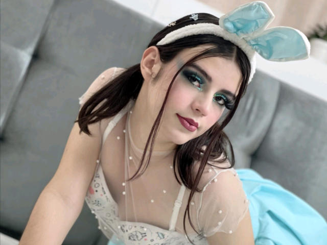 Hailye - Live Sex Cam - 18762674