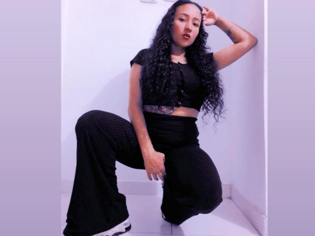 Gaiamazing - Live porn &amp; sex cam - 18763378