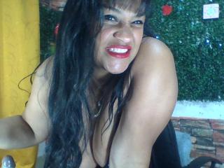 MichelleBrito - Live sex cam - 18763558