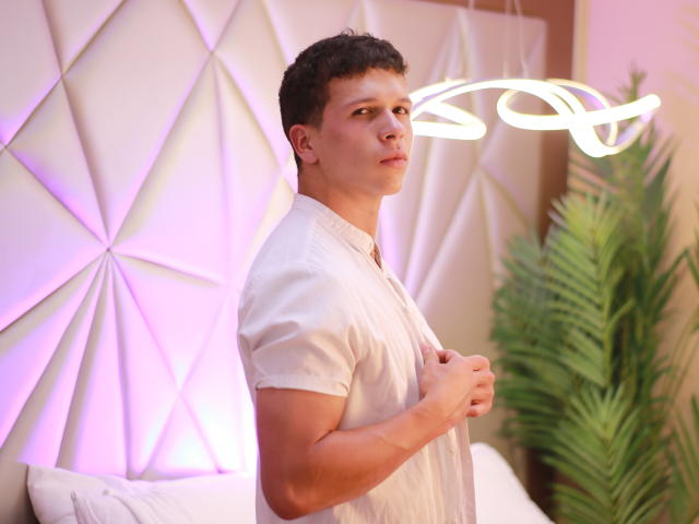 AdamShelby - Sexe cam en vivo - 18769866