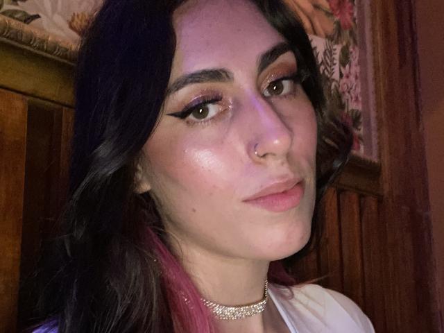 JazzeRusot - Live sex cam - 18774486