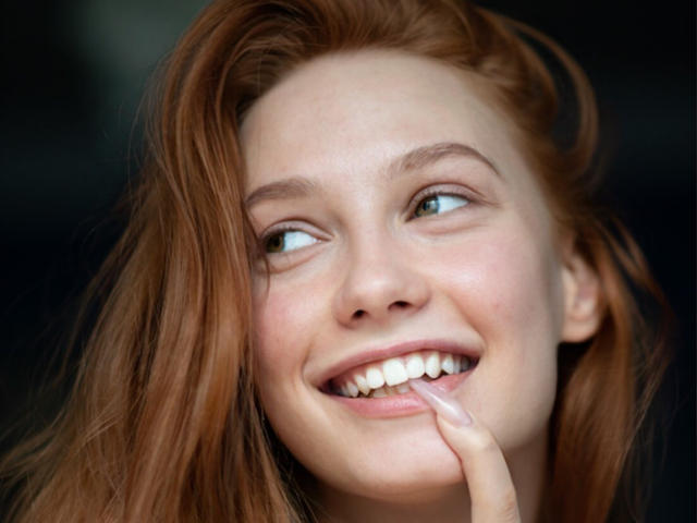 EmmaRedFoxy - Live porn &amp; sex cam - 18776558