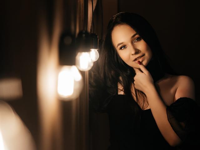 EvaReys - Live porn &amp; sex cam - 18782698