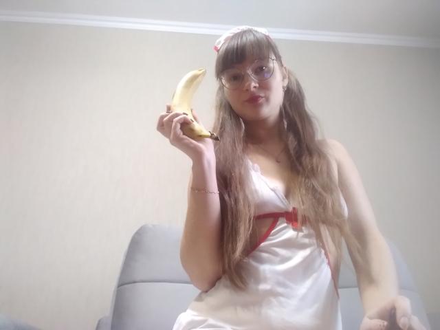 KiraGoldens - Sexe cam en vivo - 18783342