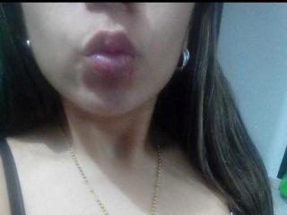 LuliLatinKiss - Live sex cam - 18784462