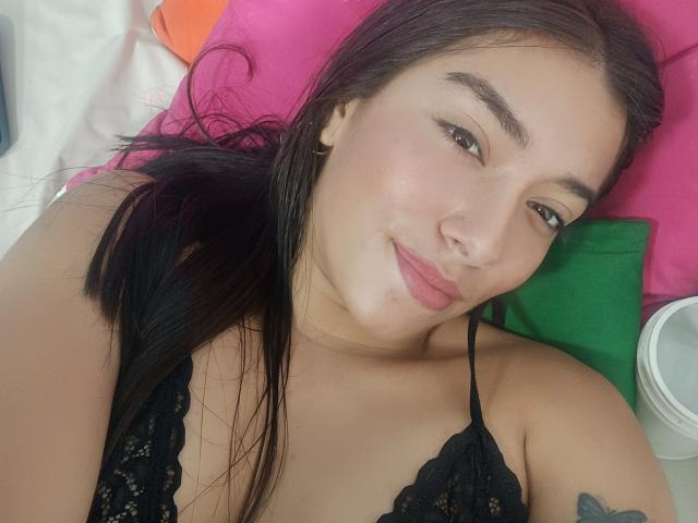 SharonKlart - Live sex cam - 18788458