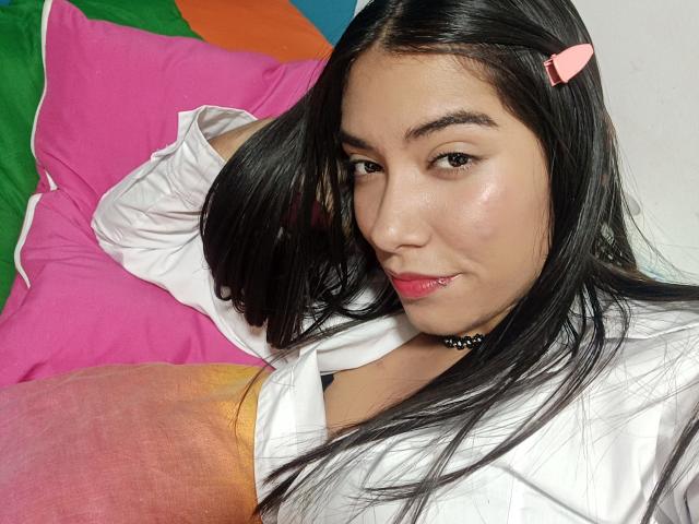 SharonKlart - Live sexe cam - 18788514