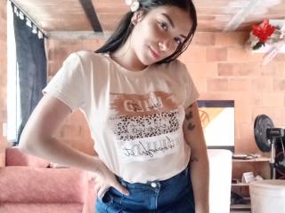 SharonKlart - Live sexe cam - 18788598