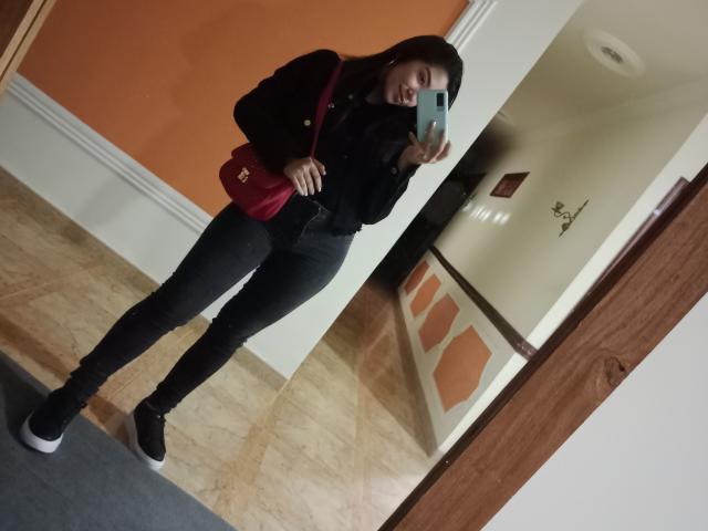 SharonKlart - Live porn &amp; sex cam - 18788658