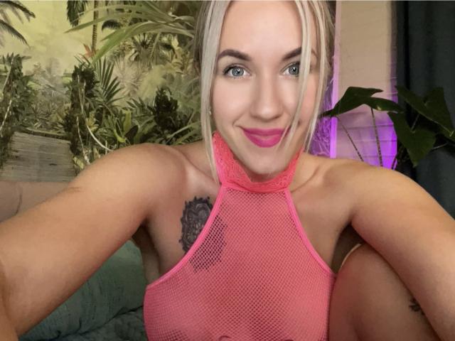 Misstyk - Live porn &amp; sex cam - 18790150