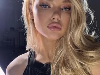 TheHottestBlonde - Live sexe cam - 18794810