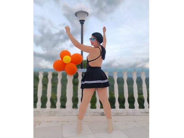 FrancheskaPierce - Live porn &amp; sex cam - 18796958